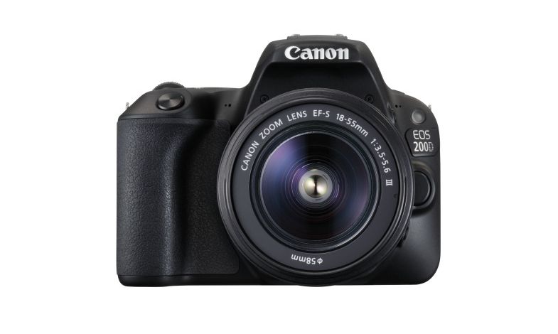Canon EOS 200D Black + EF18-55 + 100EG brašna + 16GB