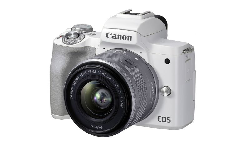 Canon EOS M50 Mark II + 15-45mm