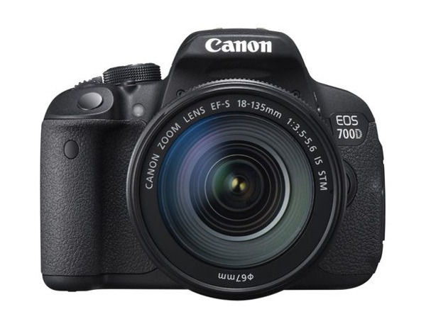 Canon EOS 700D + 18-135mm STM + 40mm STM