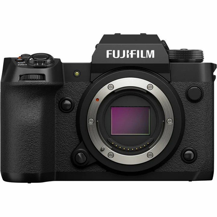 FUJIFILM X-H2 + XF 16-80 mm 