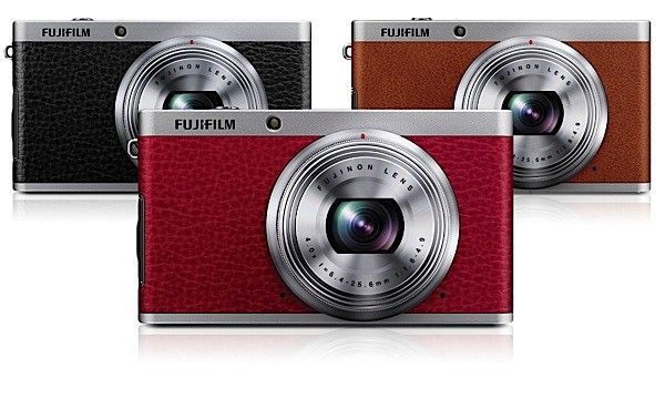 Fujifilm X-F1 hnědá + originální pouzdro