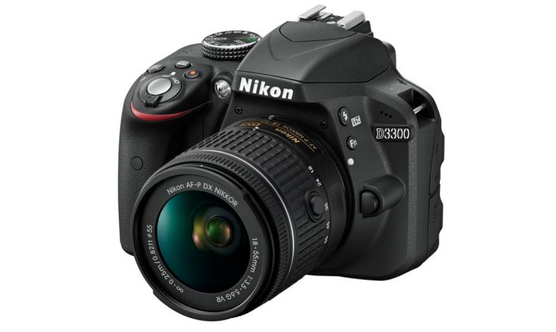 Nikon D3300 + 18-55 mm AF-P VR