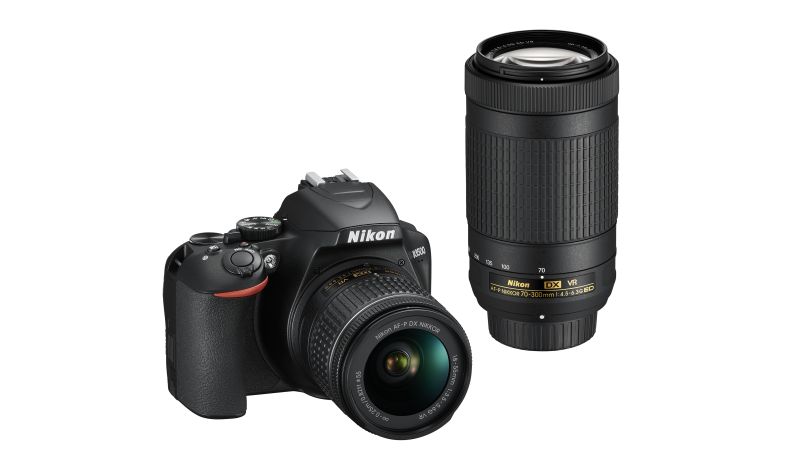 Nikon D3500 + 18-55mm AF-P VR + 70-300mm AF-P VR
