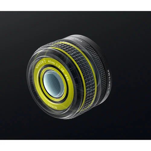 Nikon Z 40mm f/2 SE 