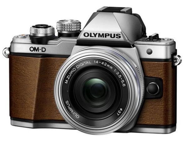 Olympus OM-D E-M10 Mark II + 14-42mm EZ hnědý Limited Edition
