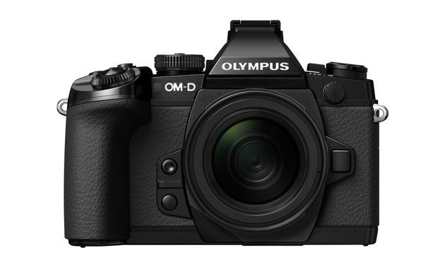 Olympus OM-D E-M1 + 12-50 mm černý