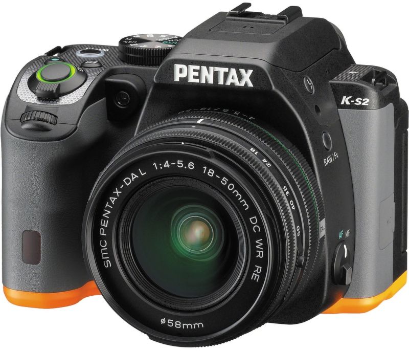 Pentax K-S2 + 18-50 WR černý/oranžový