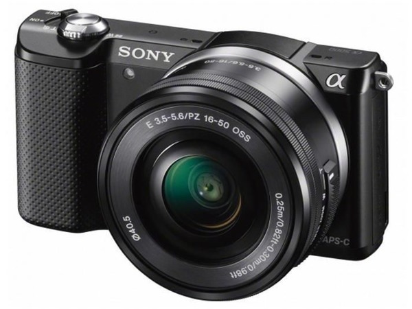 Sony Alpha A5000 + 16-50 mm černý