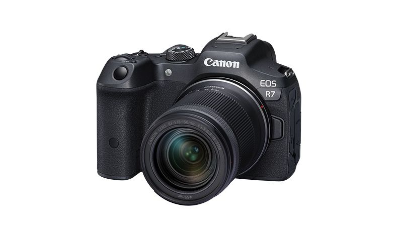 Canon EOS R7+ RF-S 18-150mm 3.5-6.3 IS STM