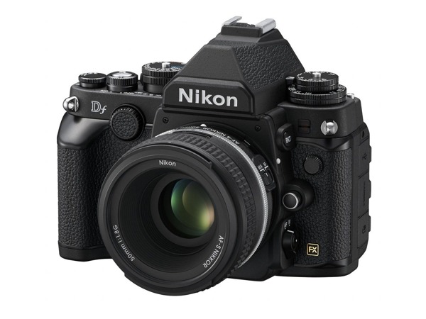 Nikon Df černý + 50 mm f/1,8 G SE