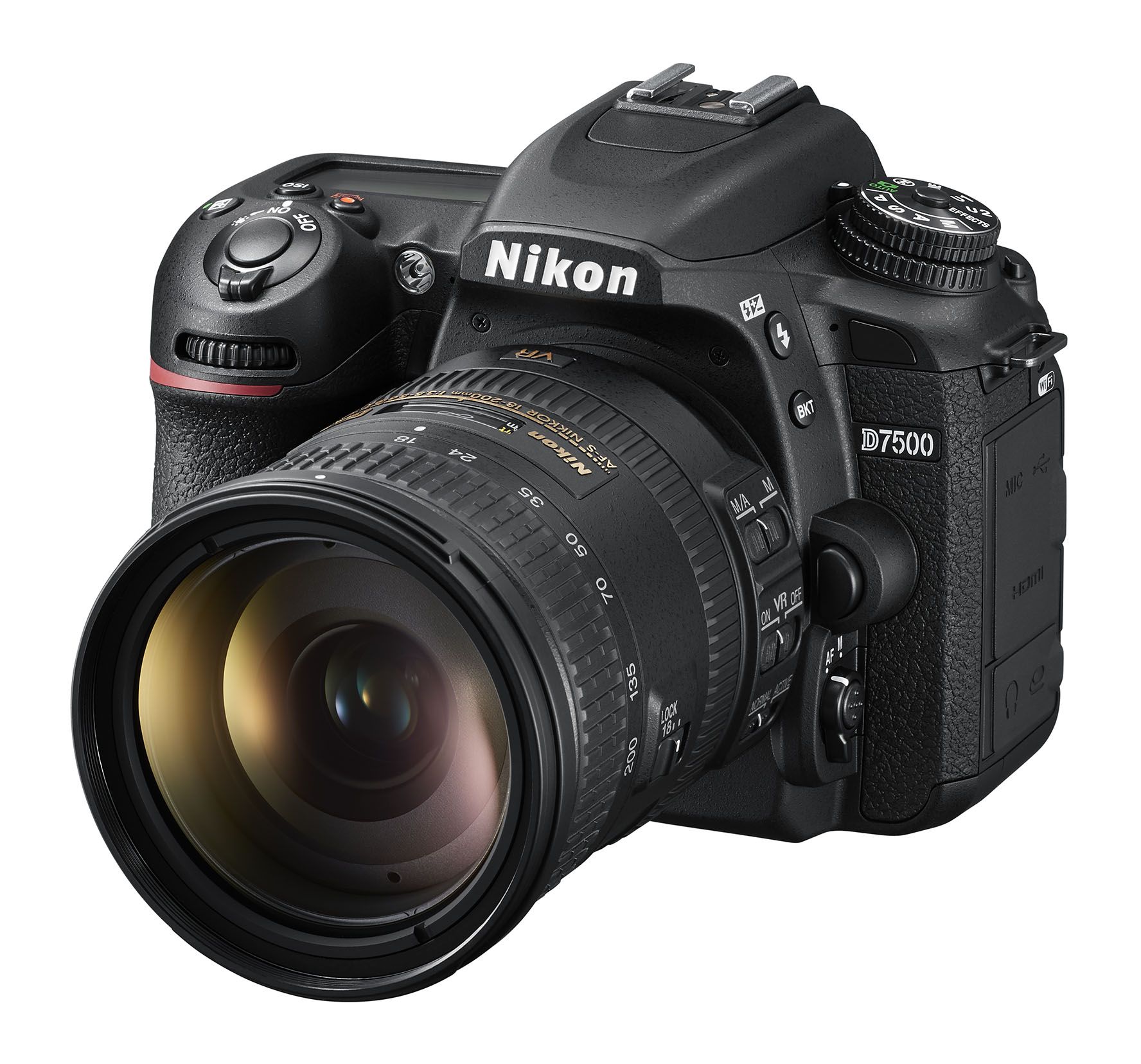 Nikon D7500 + 18-200 mm VR