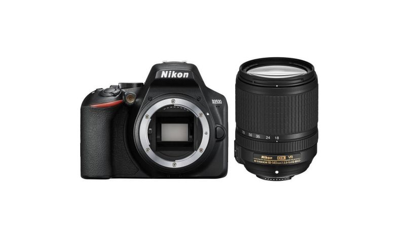 Nikon D3500 + 18-140mm (VR)