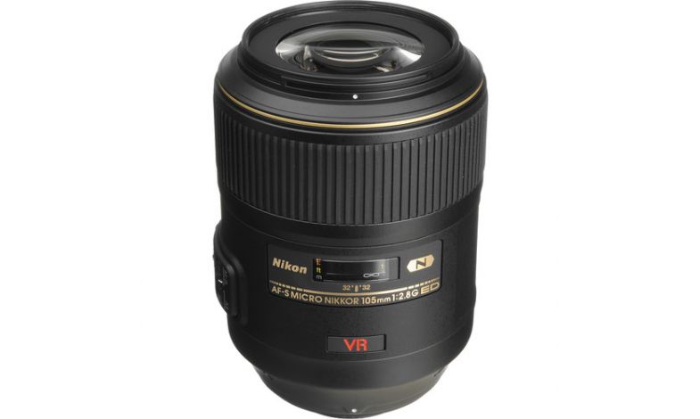 Nikon 105mm f/2,8G IF-ED AF-S VR MICRO