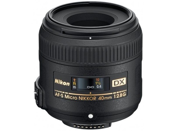 Nikon 40mm f/2,8G AF-S DX Micro