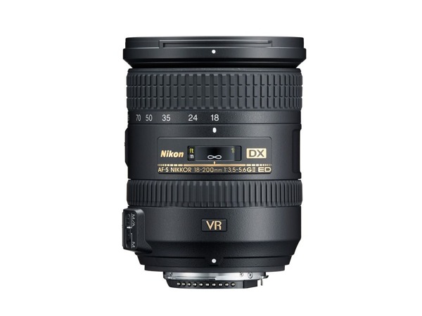 Nikon 18-200mm f/3,5-5,6G AF-S DX VR II aFoto.cz