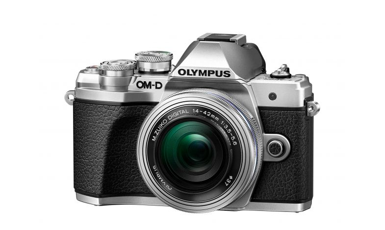 Olympus OM-D E-M10 Mark III + 14-42mm EZ