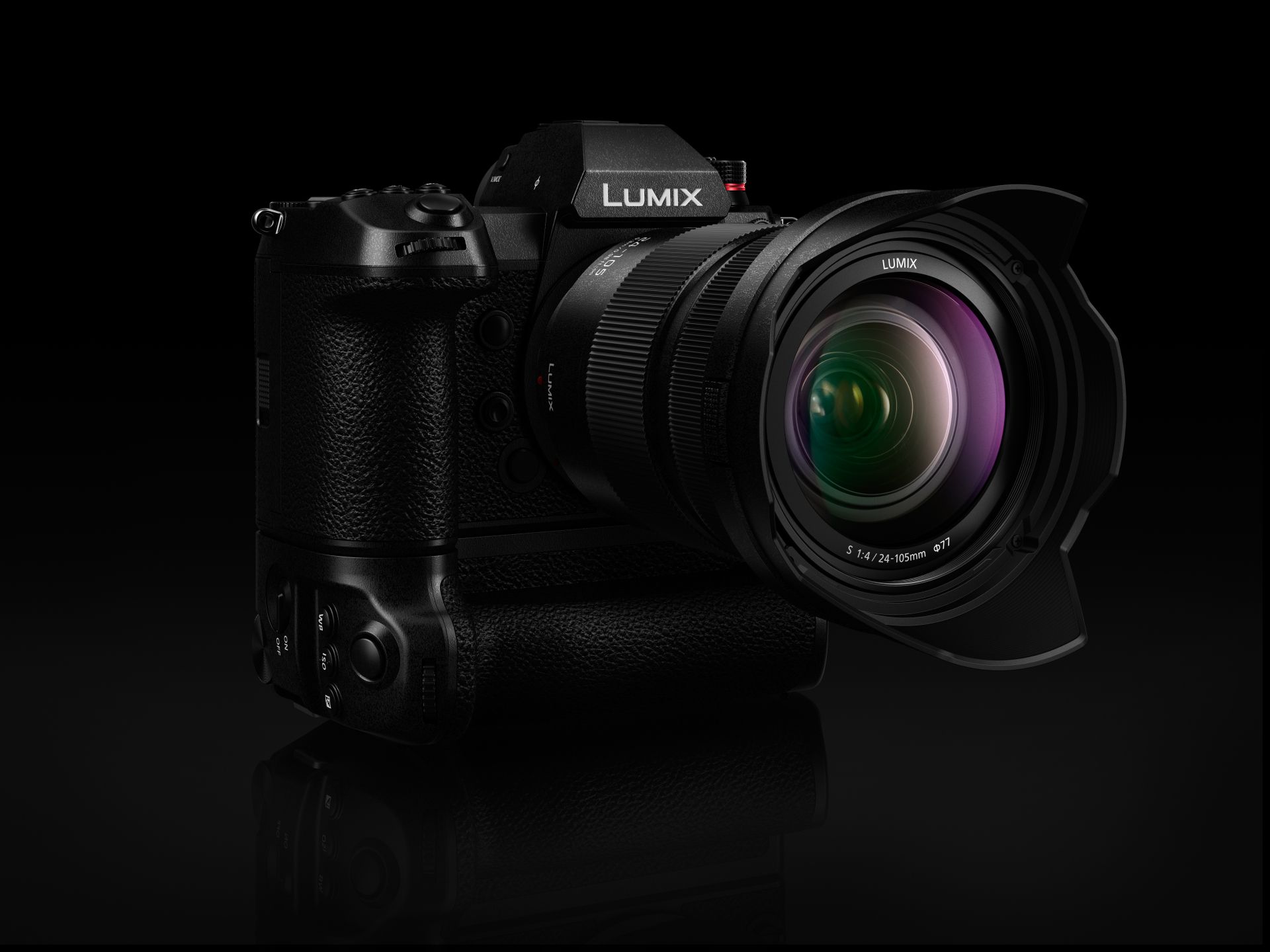 Panasonic Lumix DC-S1R + 24-105mm 