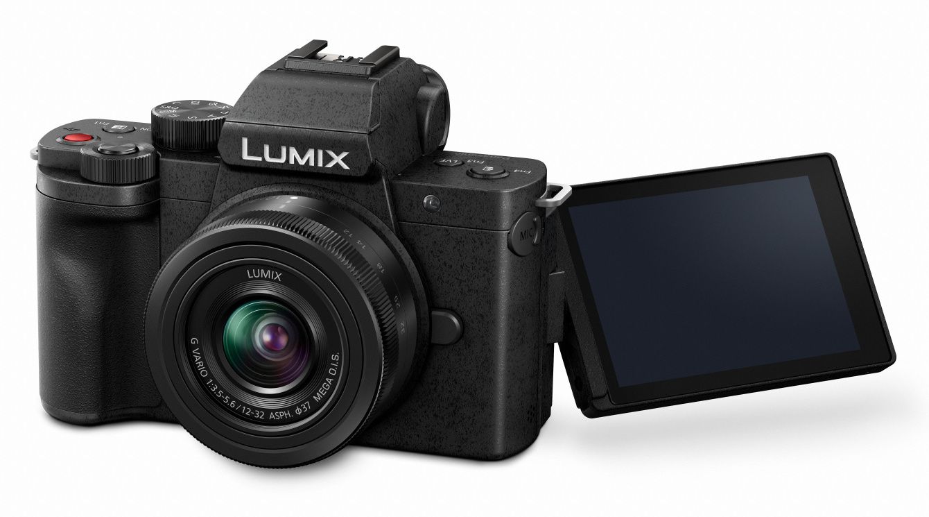 Panasonic Lumix DC-G100 + 12-32mm + 35-100mm 