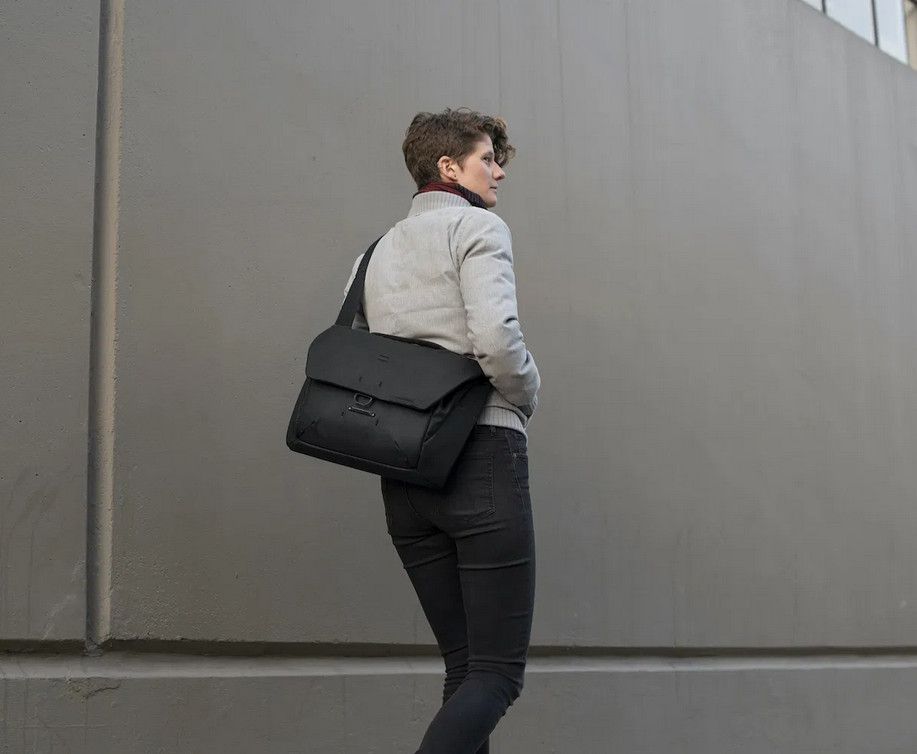 PEAK DESIGN Everyday Messenger 13L 