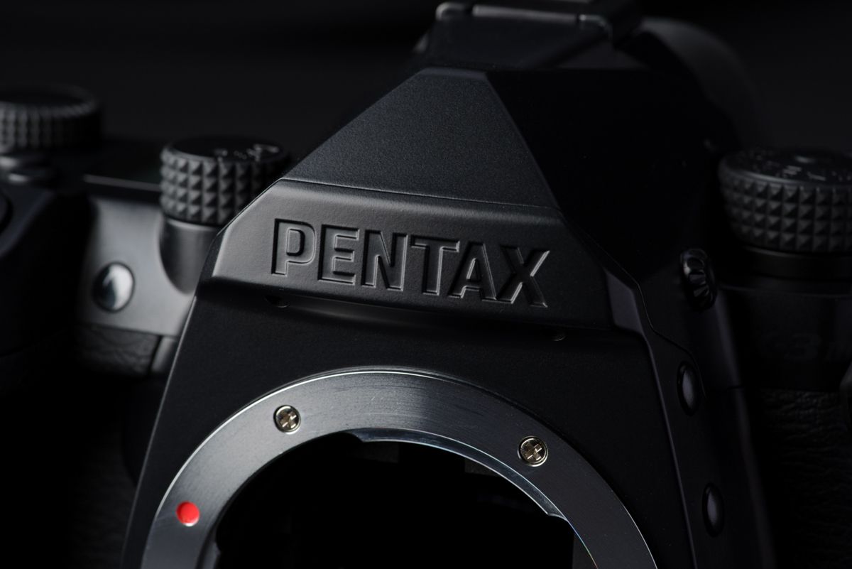 Pentax K-3 Mark III tělo jet black - limited edition 