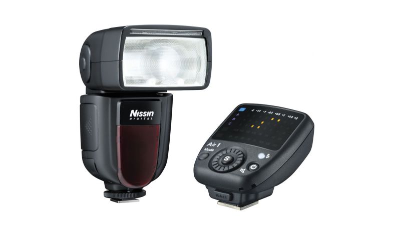 Nissin Di700A + odpalovač Air1 pro Canon